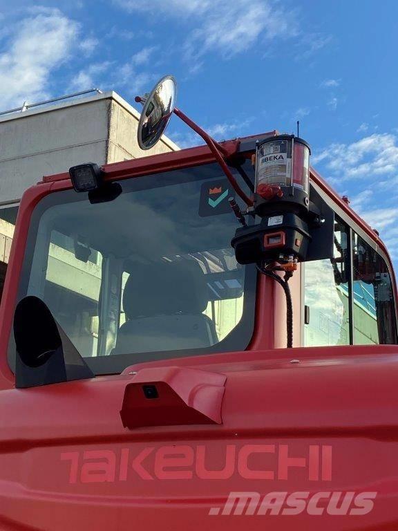 Takeuchi TB 395 W Колісні екскаватори
