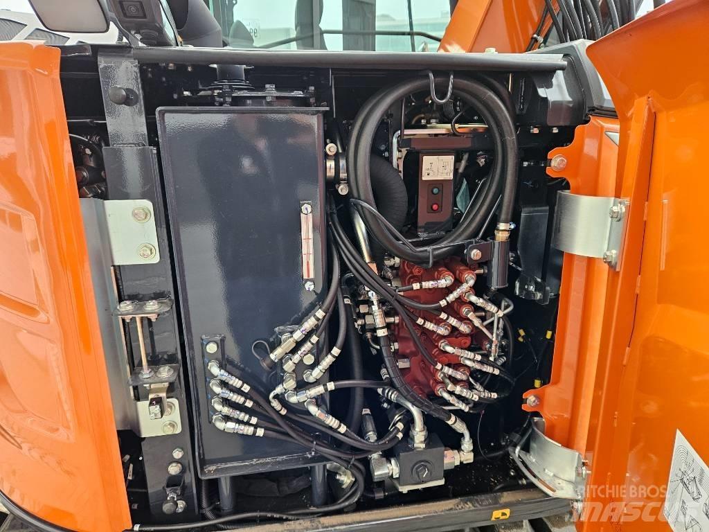 Hitachi ZX95US-7 Середні екскаватори 7т. - 12т.