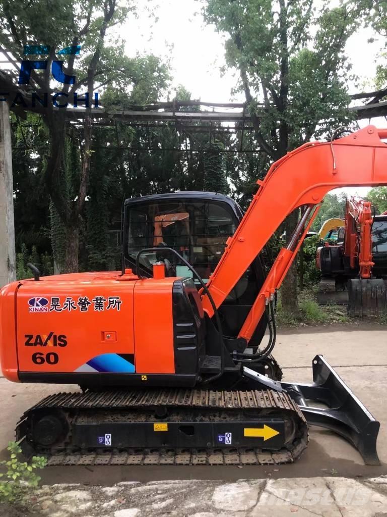 Hitachi ZX 60 Гусеничні екскаватори