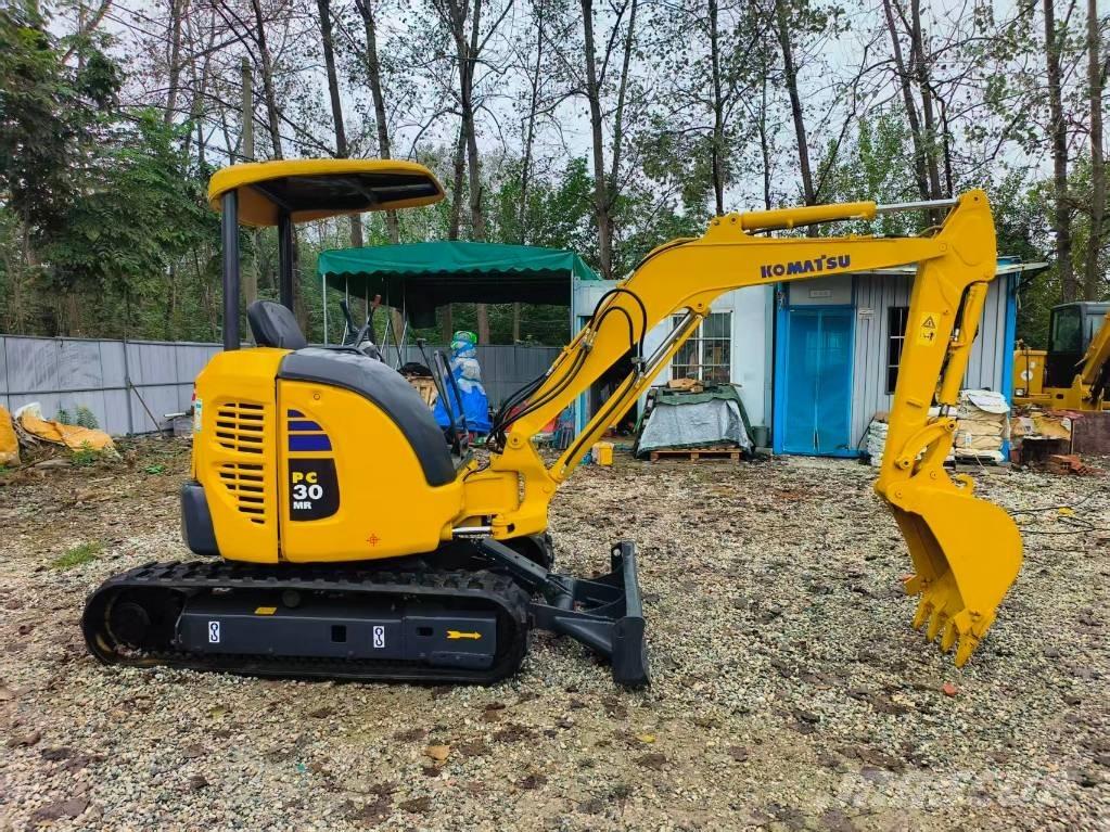 Komatsu PC 30 Міні-екскаватори < 7т