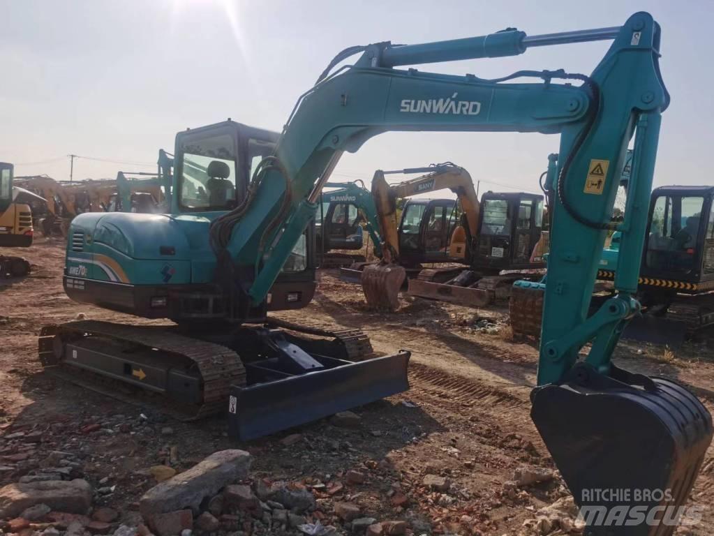 Sunward SWE70E Гусеничні екскаватори