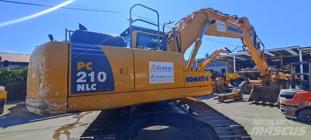 Komatsu PC 210 NLC-8 Гусеничні екскаватори