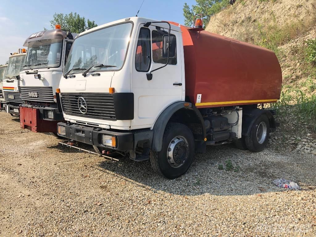 Mercedes-Benz 1414 Підмітальні машини