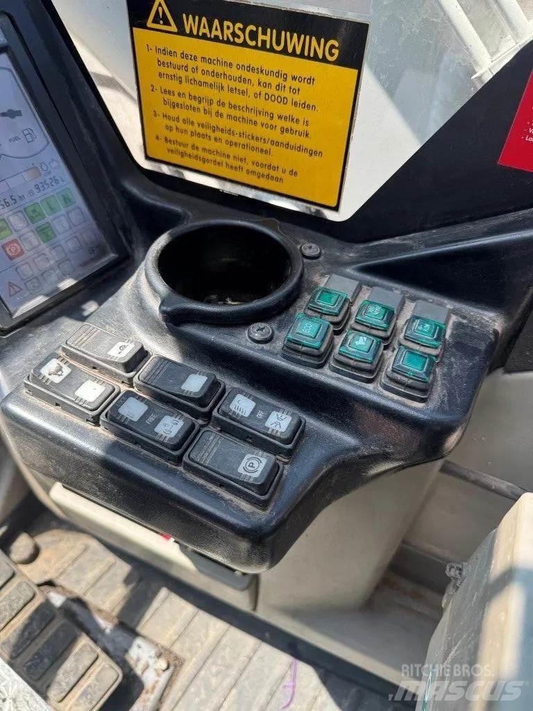 Takeuchi TB1160W Колісні екскаватори