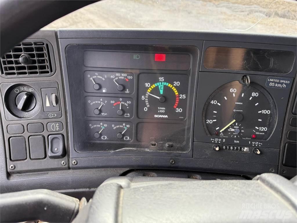 Scania P94 Фургони