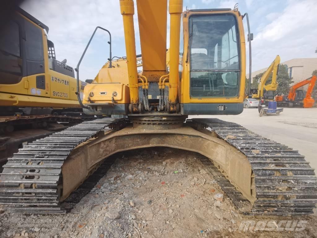 Hyundai R 275LC-9T Гусеничні екскаватори