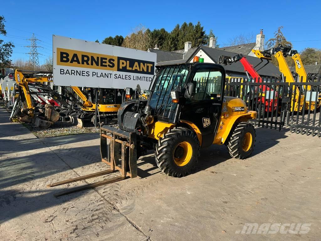 JCB 520-40 Телескопічні навантажувачі