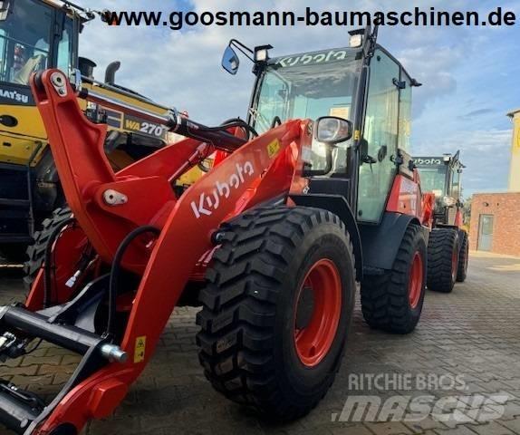 Kubota R 090 Фронтальні навантажувачі