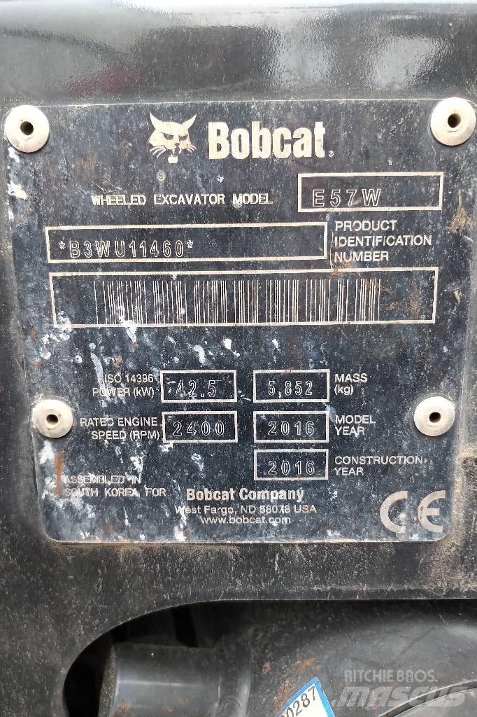 Bobcat W57 Колісні екскаватори