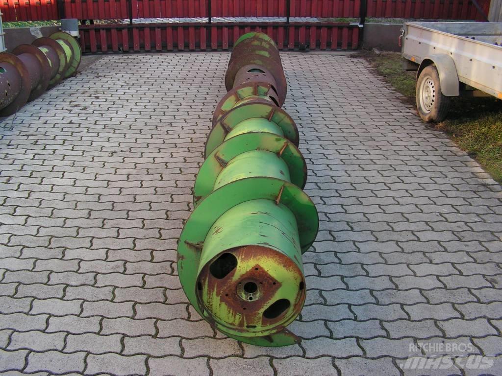 John Deere 818 Жатки