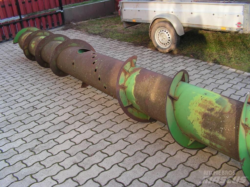 John Deere 818 Жатки