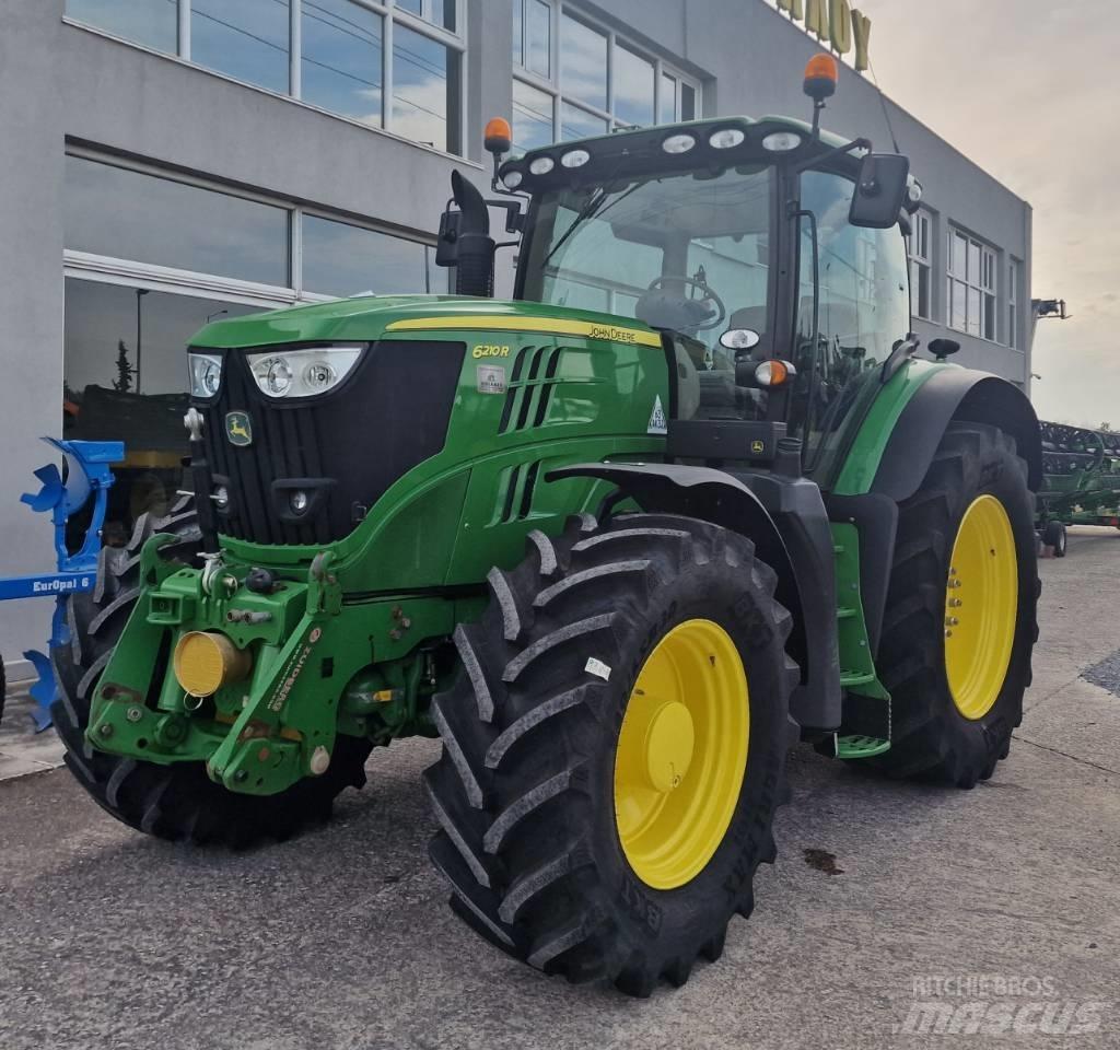 John Deere 6210 R Трактори