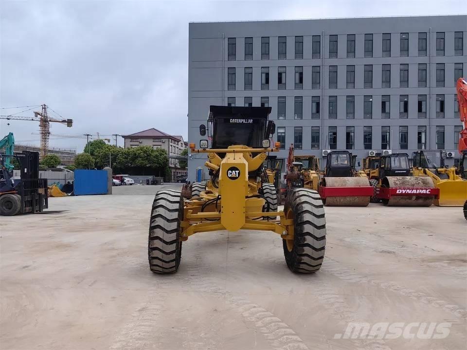 CAT 140H Грейдери