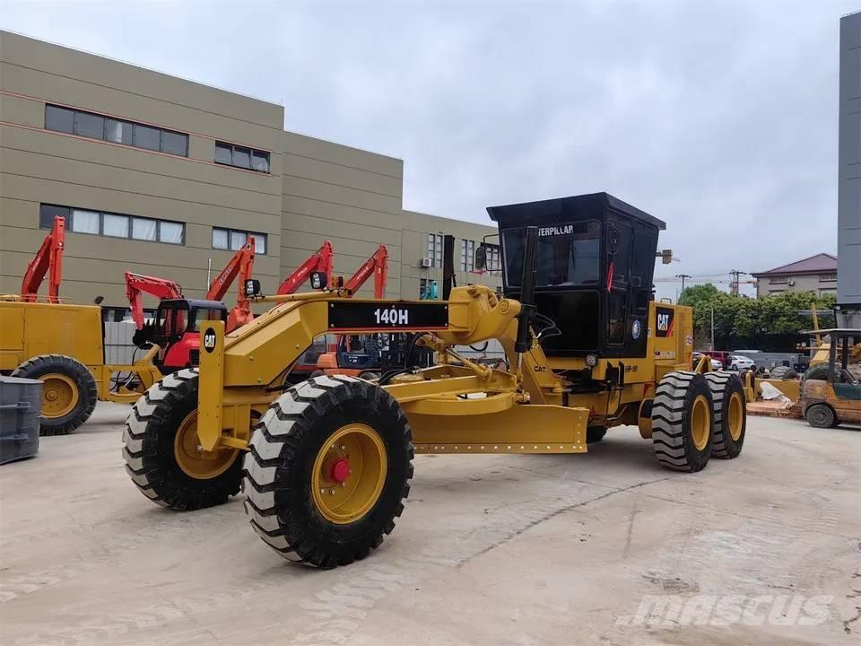 CAT 140H Грейдери