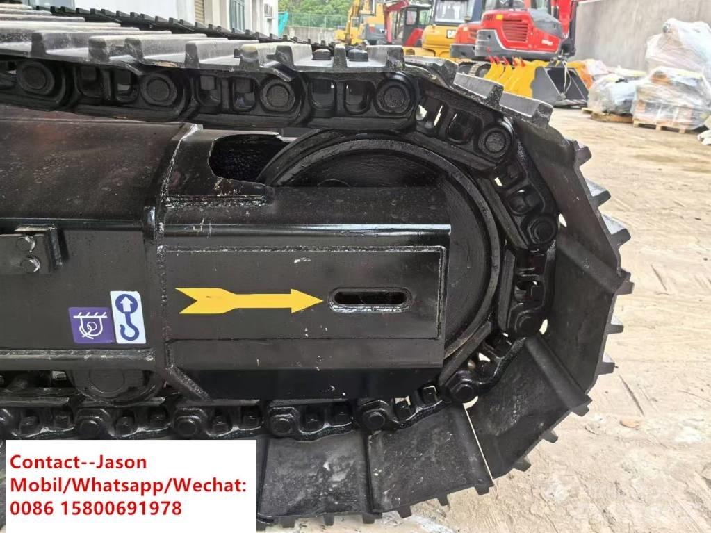 Hitachi ZX 210 Гусеничні екскаватори