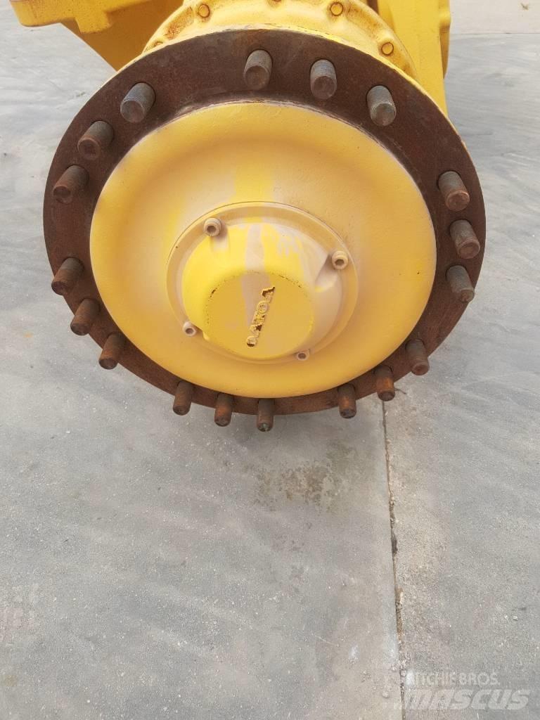 Volvo L120F G H Осі