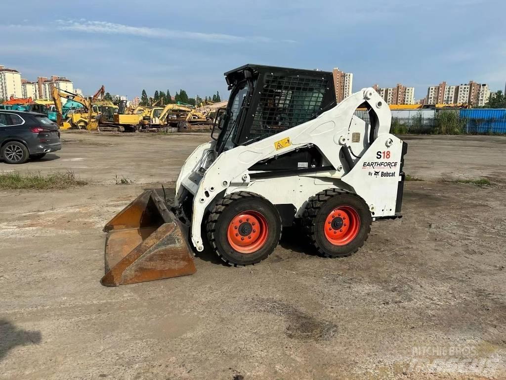 Bobcat S18 Міні-навантажувачі