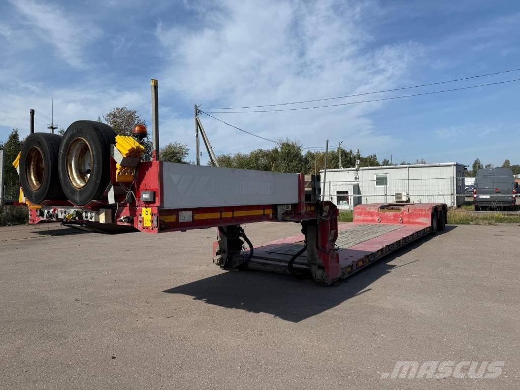 Faymonville Megamax Низькорамні напівпричепи
