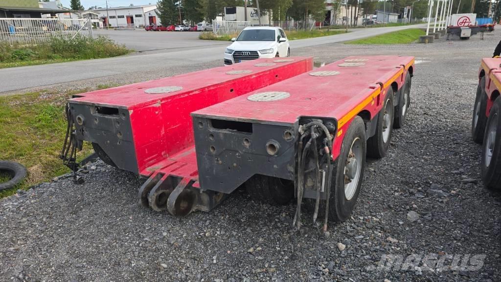 Faymonville Combimax Низькорамні напівпричепи