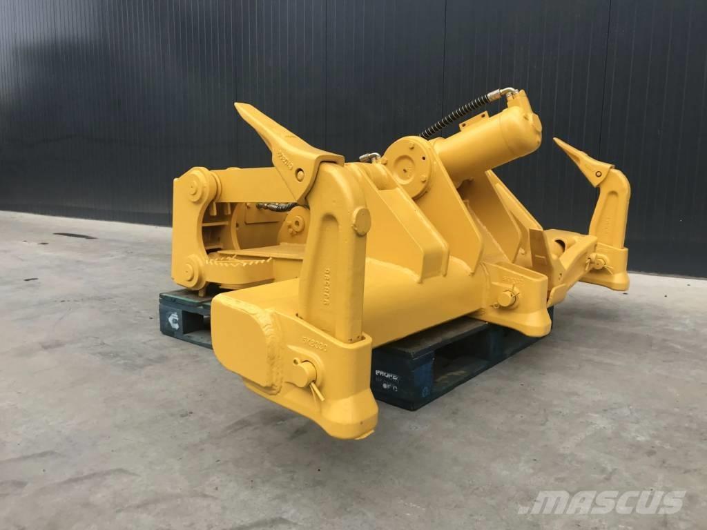 Komatsu D51 Скарифікатори