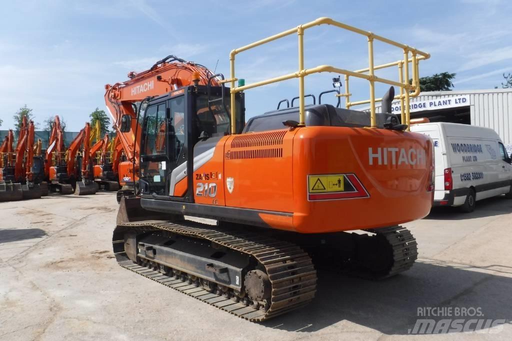 Hitachi ZX 210 LC-7 Гусеничні екскаватори