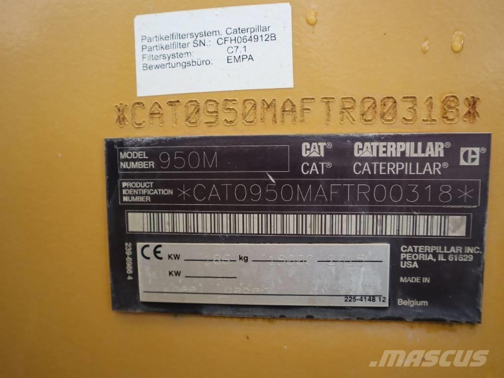 CAT 950M Фронтальні навантажувачі