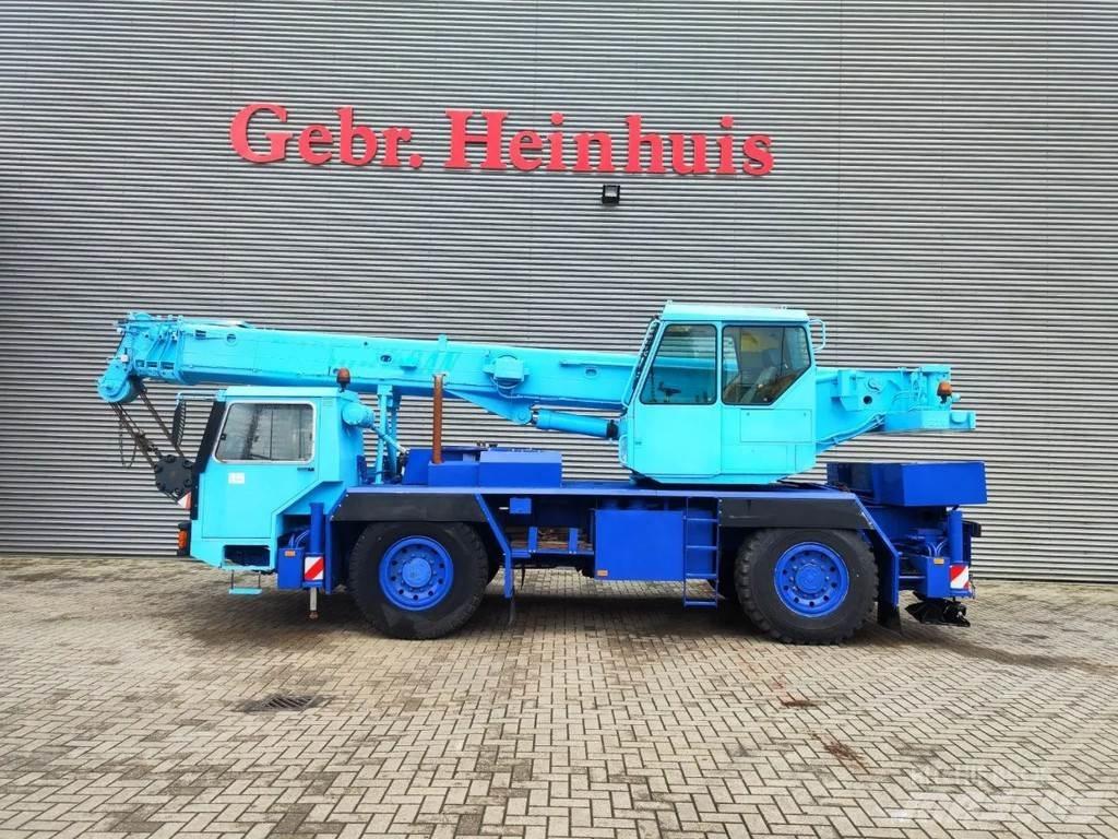 Liebherr LTM 1025 автокрани