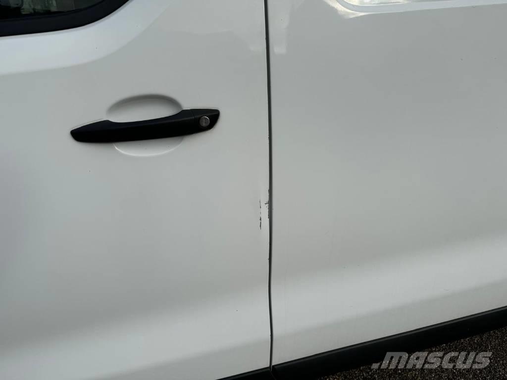 Citroën Jumpy Панельні фургони