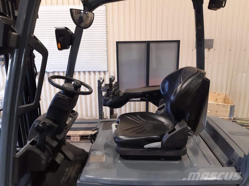 Toyota 8FBMT18 Електронавантажувачі