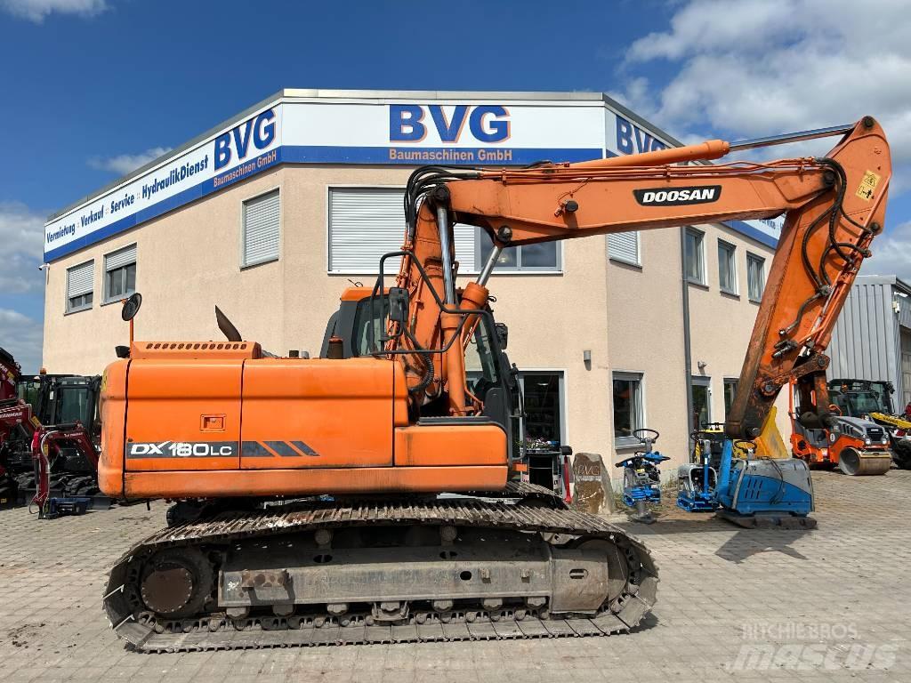 Doosan DX 180 LC-3 Гусеничні екскаватори