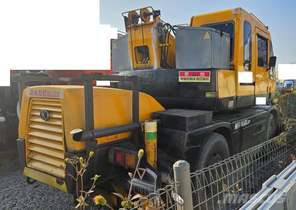 Kato MR 100 автокрани всюдиходи