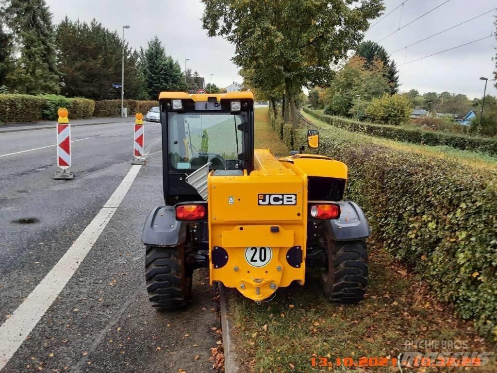 JCB 525-60 Телескопічні навантажувачі