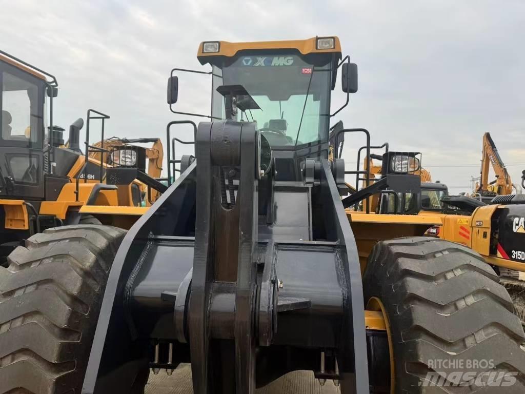 XCMG ZL 50 GN Фронтальні навантажувачі
