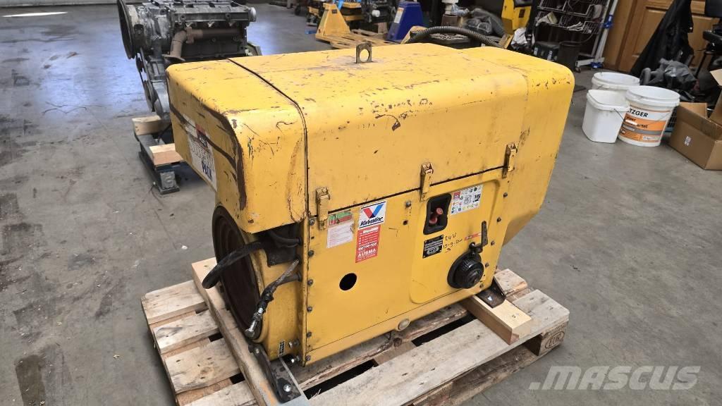 Hatz 4L40C Двигуни