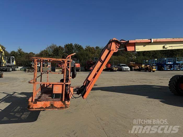 JLG 800AJ Колінчаті підйомники