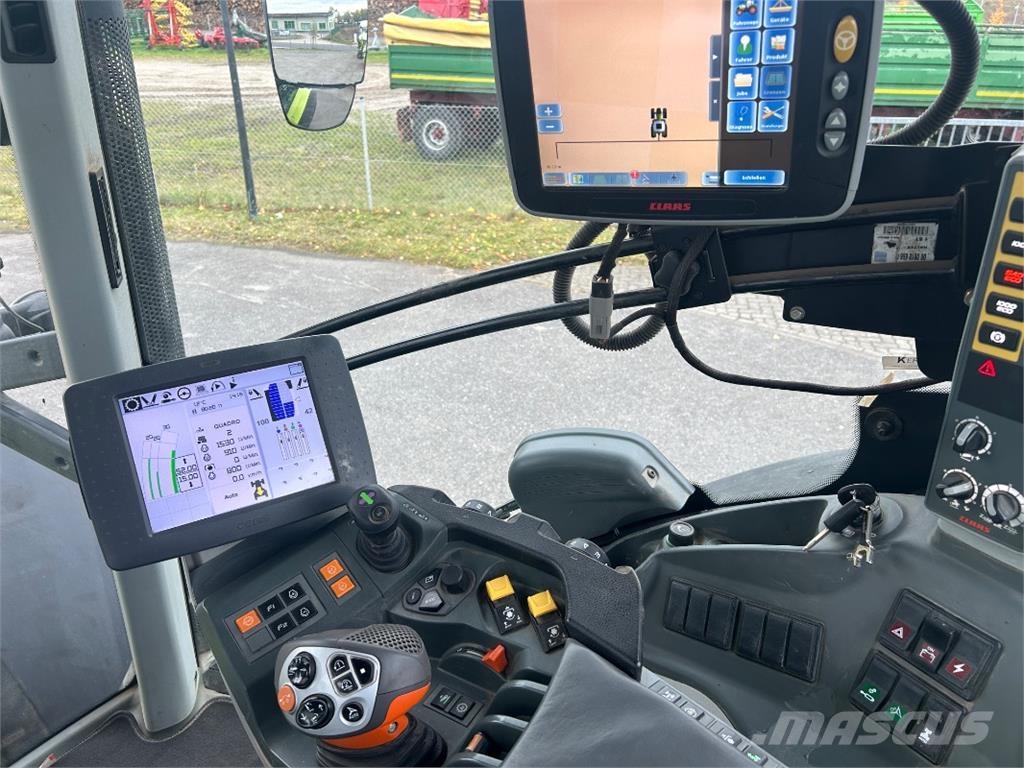 CLAAS Axion 850 Трактори