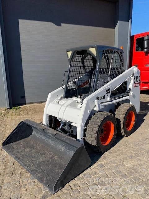 Bobcat S 130 Малі навантажувачі