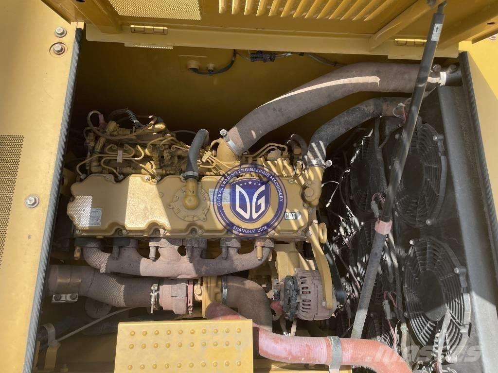 CAT 330 Середні екскаватори 7т. - 12т.