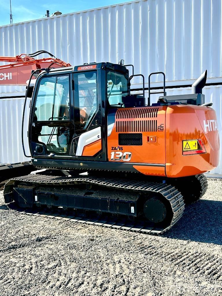 Hitachi ZX130-7 Гусеничні екскаватори