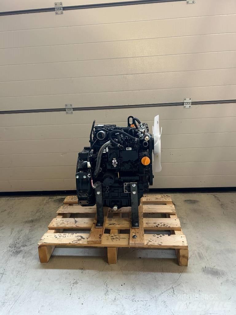 Yanmar 3TNV70 Двигуни