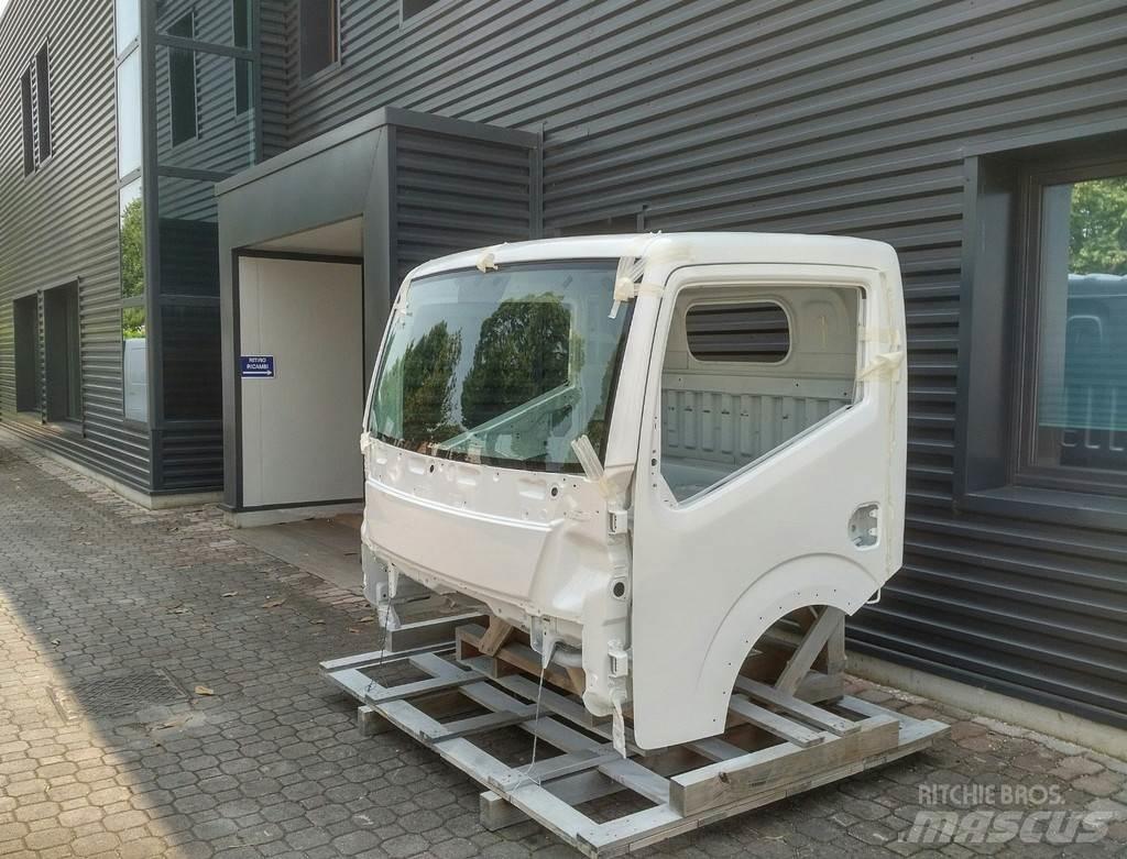 Renault Maxity Кабіни