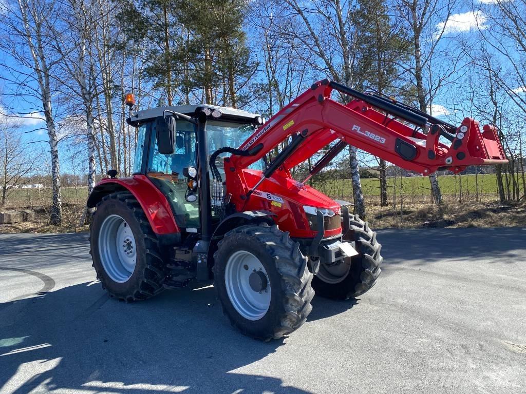 Massey Ferguson 5713 Трактори