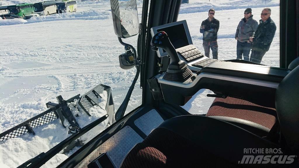 Prinoth Leitwolf Снігозбиральні машини