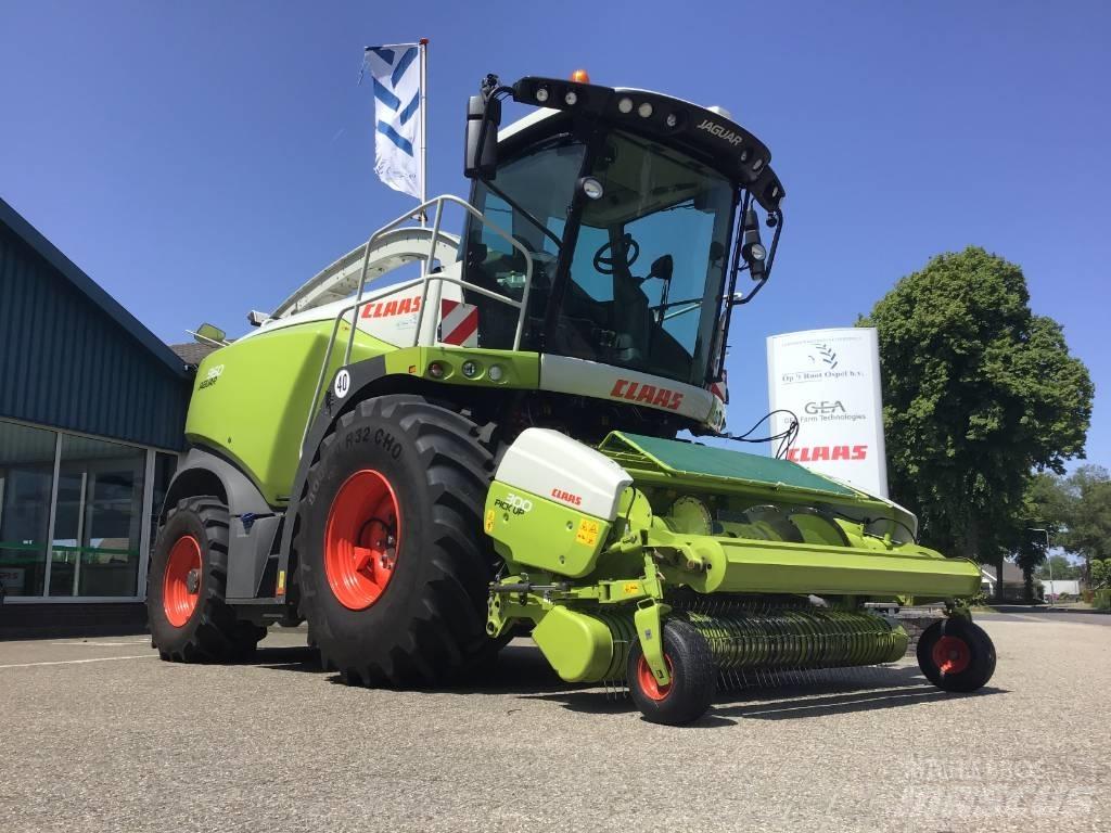 CLAAS Jaguar 960 Зернозбиральні комбайни