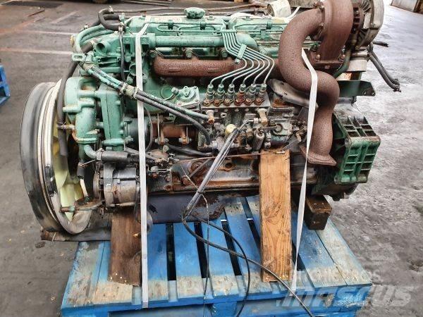 Volvo TD63E Двигуни