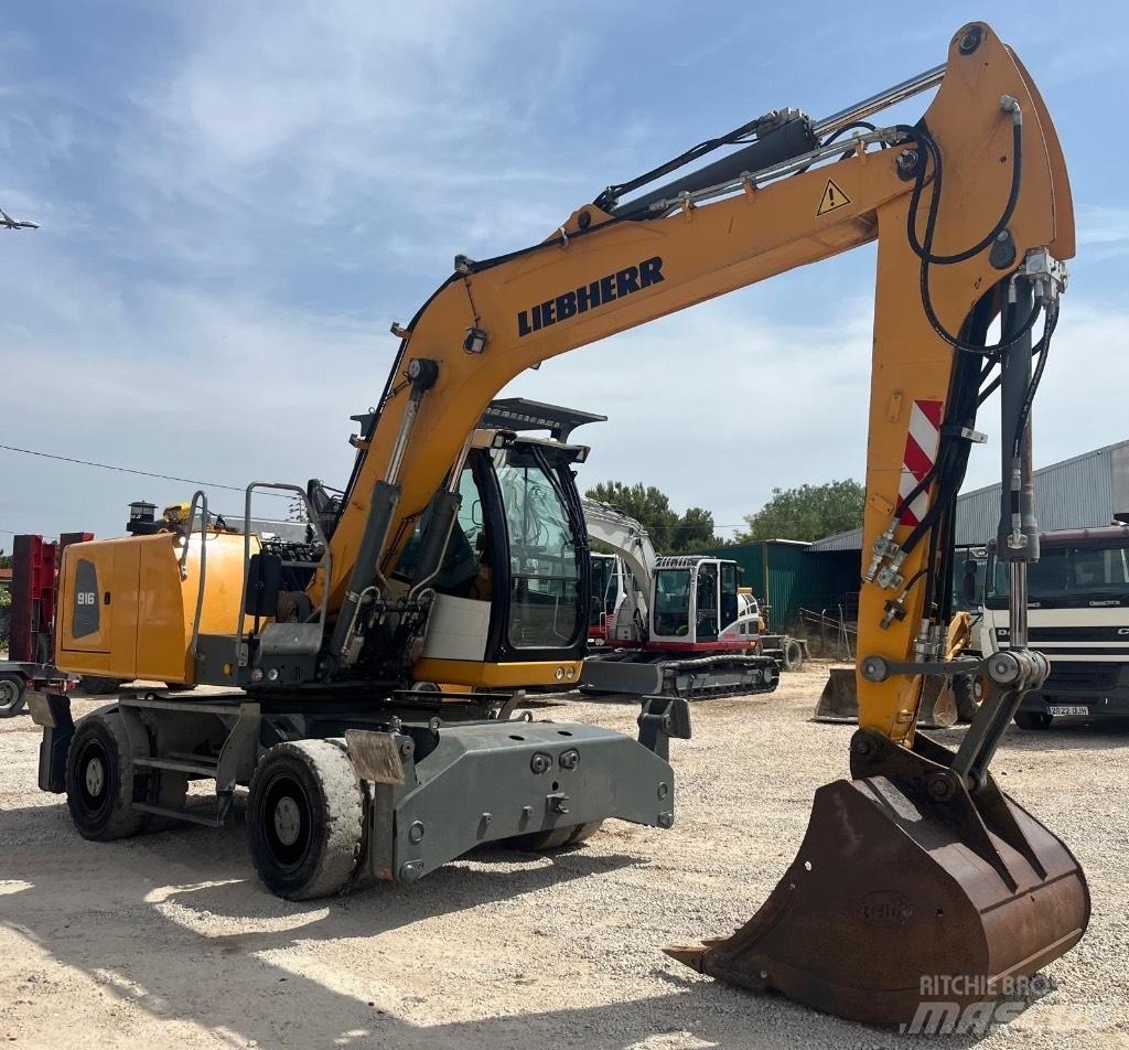 Liebherr A 916 Колісні екскаватори
