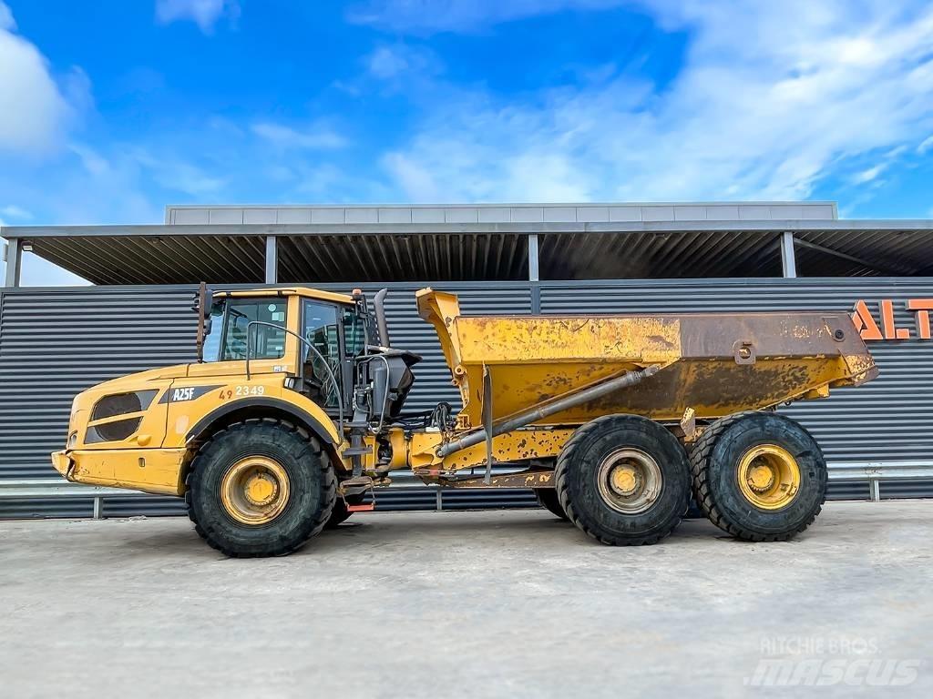 Volvo A25F Зчленовані самоскиди