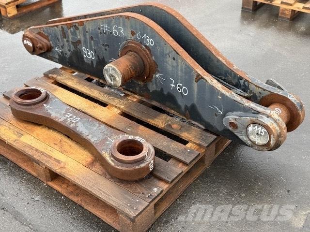 CNH BUCKET LINK Ковші