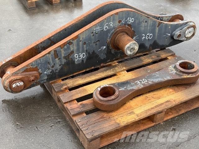 CNH BUCKET LINK Ковші