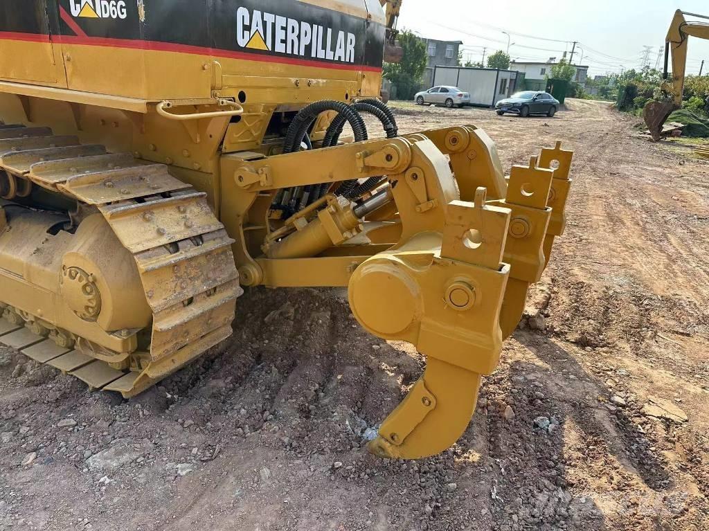 CAT D 6 G Гусеничні бульдозери